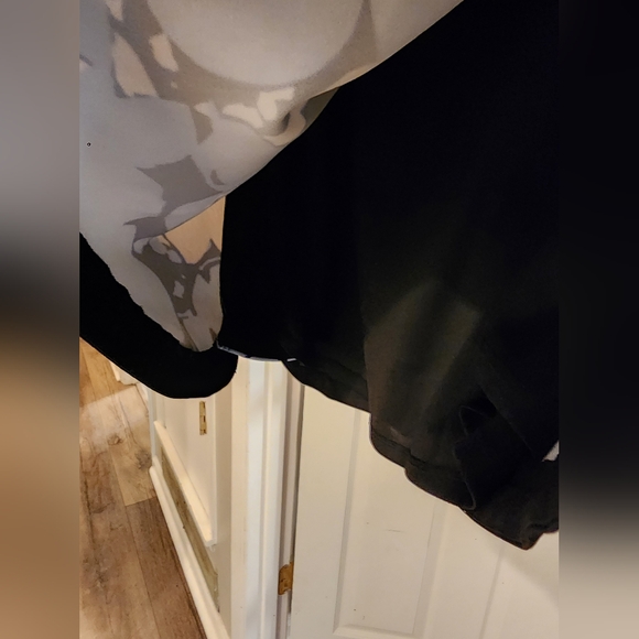 Vince Camuto Size 12 Dress - Picture 5 of 10